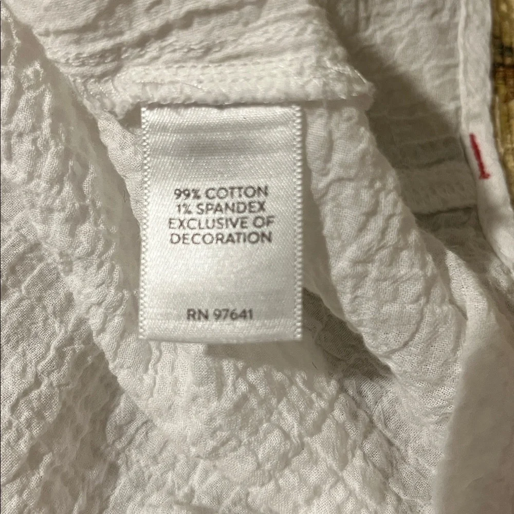 J Jill cotton top size m petite with embroidery - Picture 5 of 8